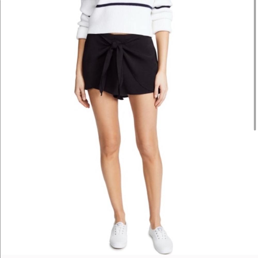 BB Dakota black skort with tie in front